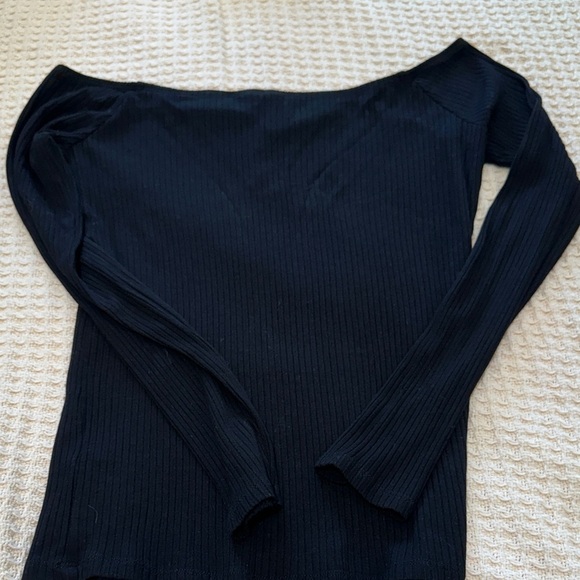 Nwot Asos Elegant Black Off-Shoulder Top - Picture 2 of 2